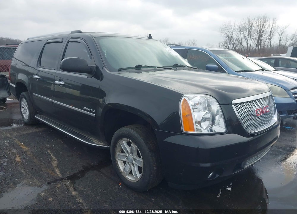 2012 GMC YUKON XL 1500 DENALI VIN: 1GKS2MEF7CR201261