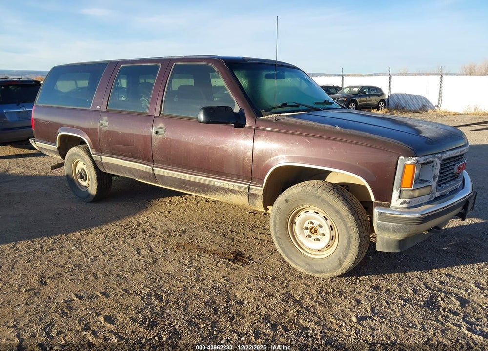 1996 GMC SUBURBAN K1500 VIN: 3GKFK16R0TG519330
