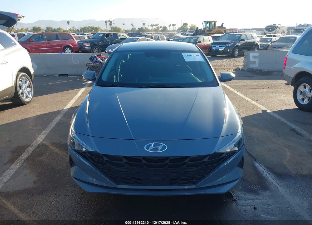 2022 HYUNDAI ELANTRA SEL VIN: KMHLS4AG1NU323219