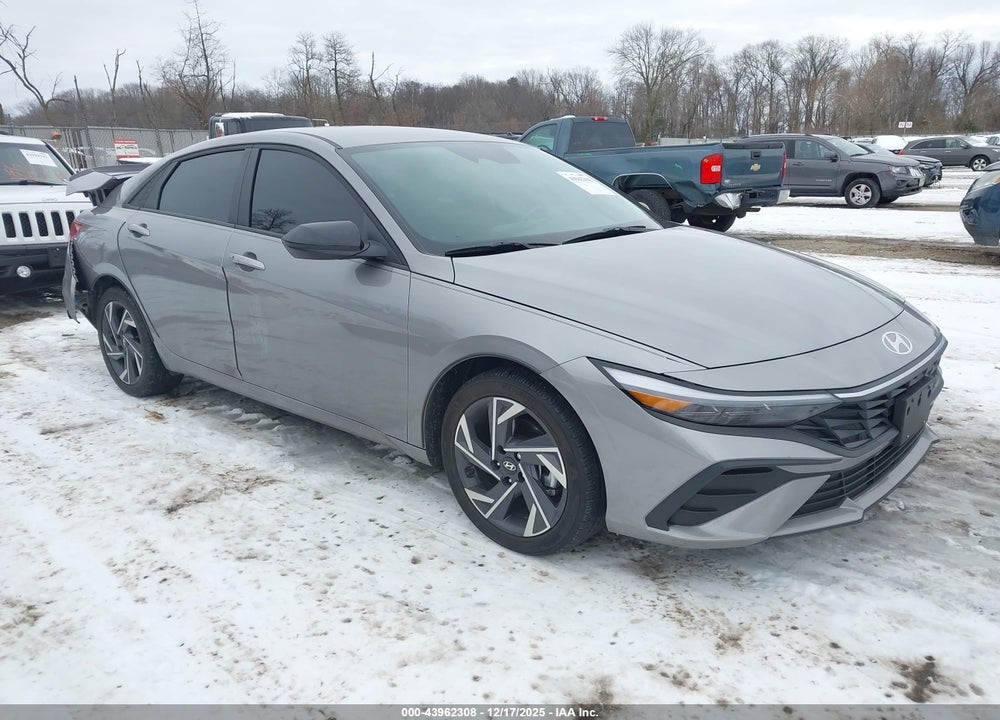 2025 HYUNDAI ELANTRA SEL SPORT VIN: KMHLM4DG5SU884251