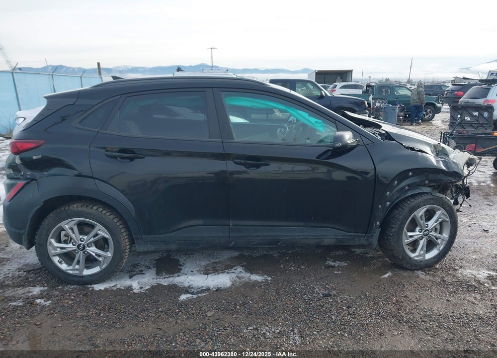 2022 HYUNDAI KONA SEL VIN: KM8K6CAB0NU841045