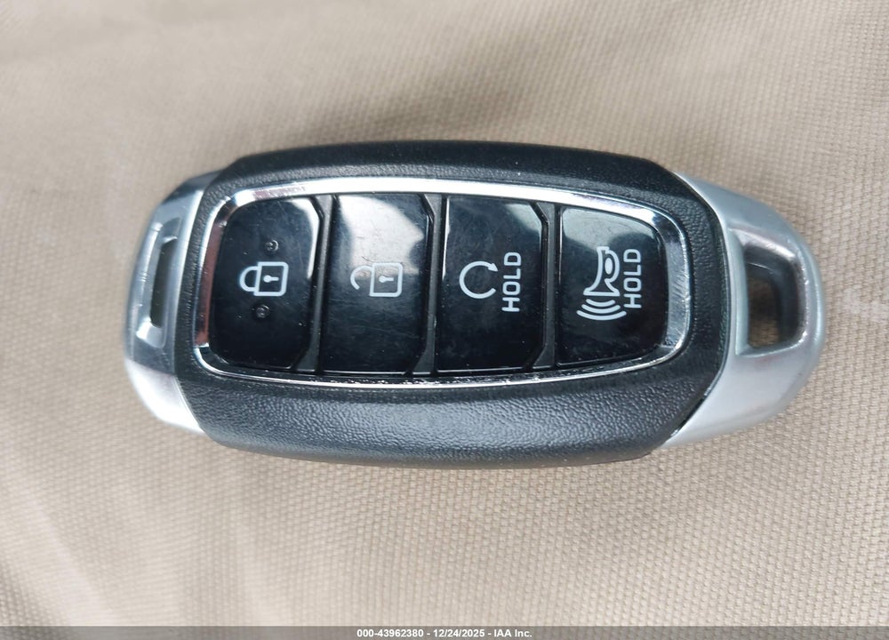 2022 HYUNDAI KONA SEL VIN: KM8K6CAB0NU841045