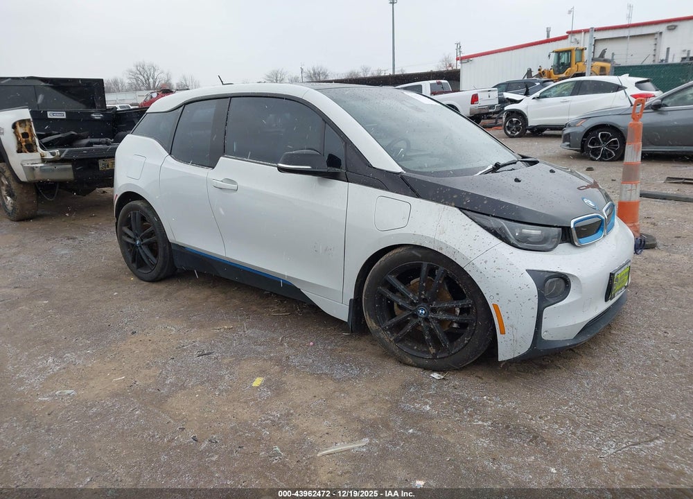 2017 BMW I3 94 AH W/RANGE EXTENDER VIN: WBY1Z8C34HV893575