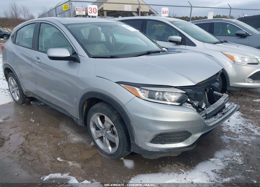 2019 HONDA HR-V LX VIN: 3CZRU6H34KG717409