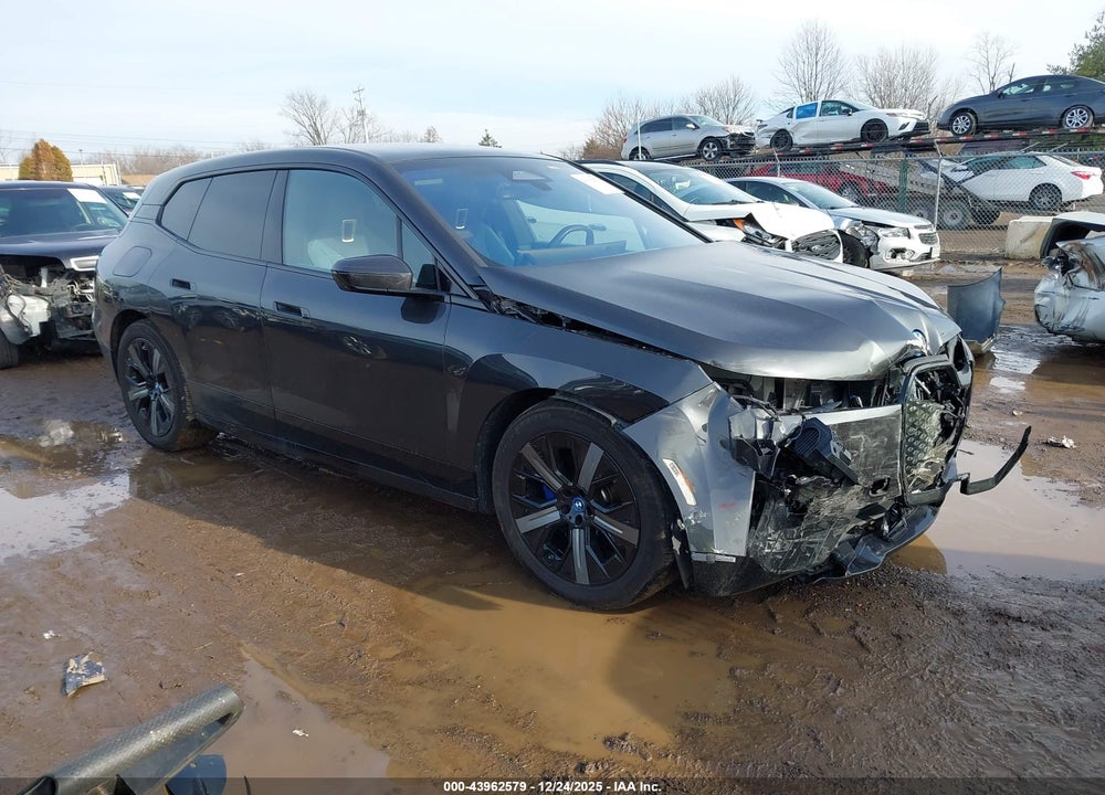 2022 BMW IX XDRIVE50 VIN: WB523CF09NCJ79990