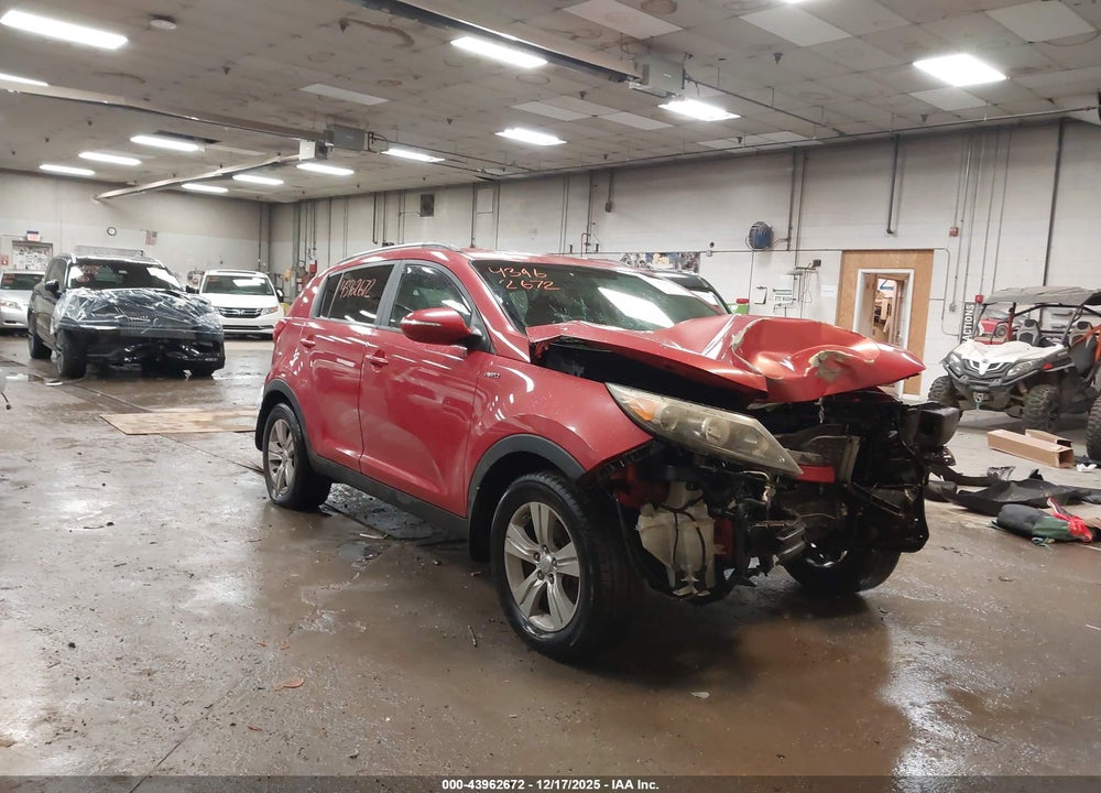 2011 KIA SPORTAGE LX VIN: KNDPBCA27B7027071