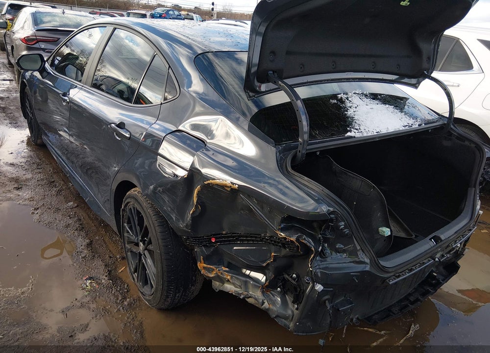 2025 TOYOTA CAMRY SE VIN: 4T1DAACK0SU117070