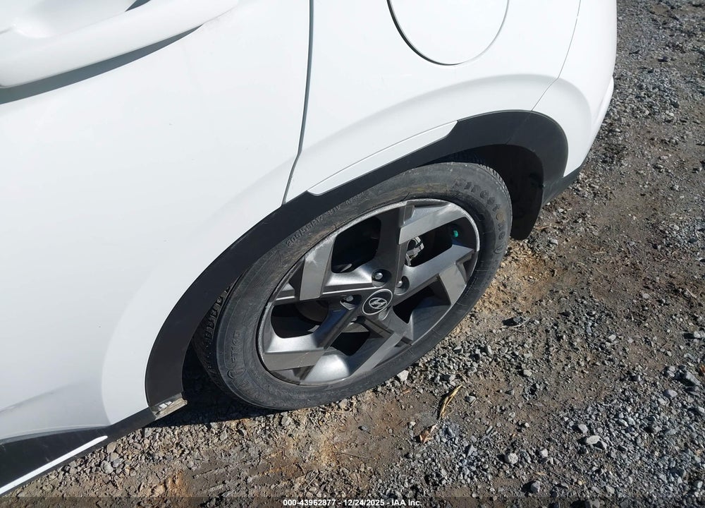 2023 HYUNDAI VENUE LIMITED VIN: KMHRC8A34PU252970