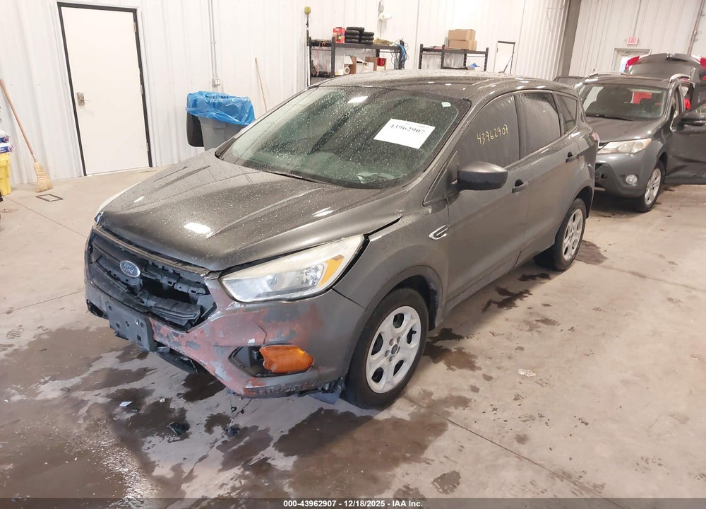 2017 FORD ESCAPE S VIN: 1FMCU0F7XHUD53139