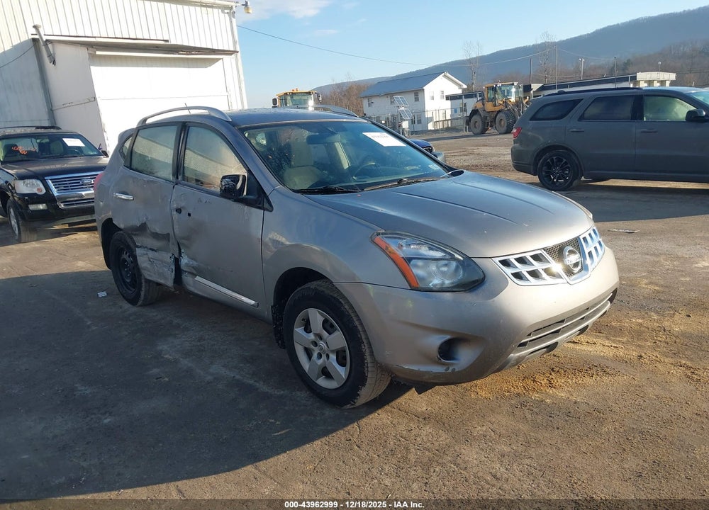 2015 NISSAN ROGUE SELECT S VIN: JN8AS5MV9FW257038