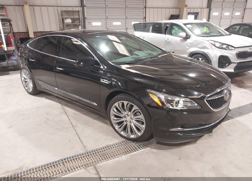 2017 BUICK LACROSSE PREMIUM VIN: 1G4ZR5SS1HU122116