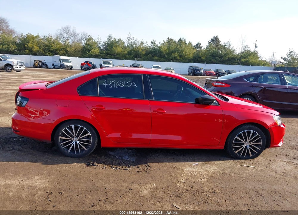 2017 VOLKSWAGEN JETTA 1.8T SPORT VIN: 3VWD17AJXHM402175