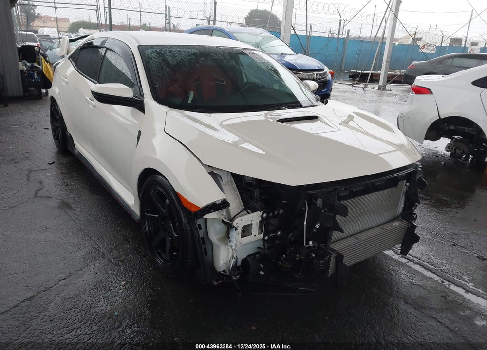 2018 HONDA CIVIC TYPE R TOURING VIN: SHHFK8G71JU203907