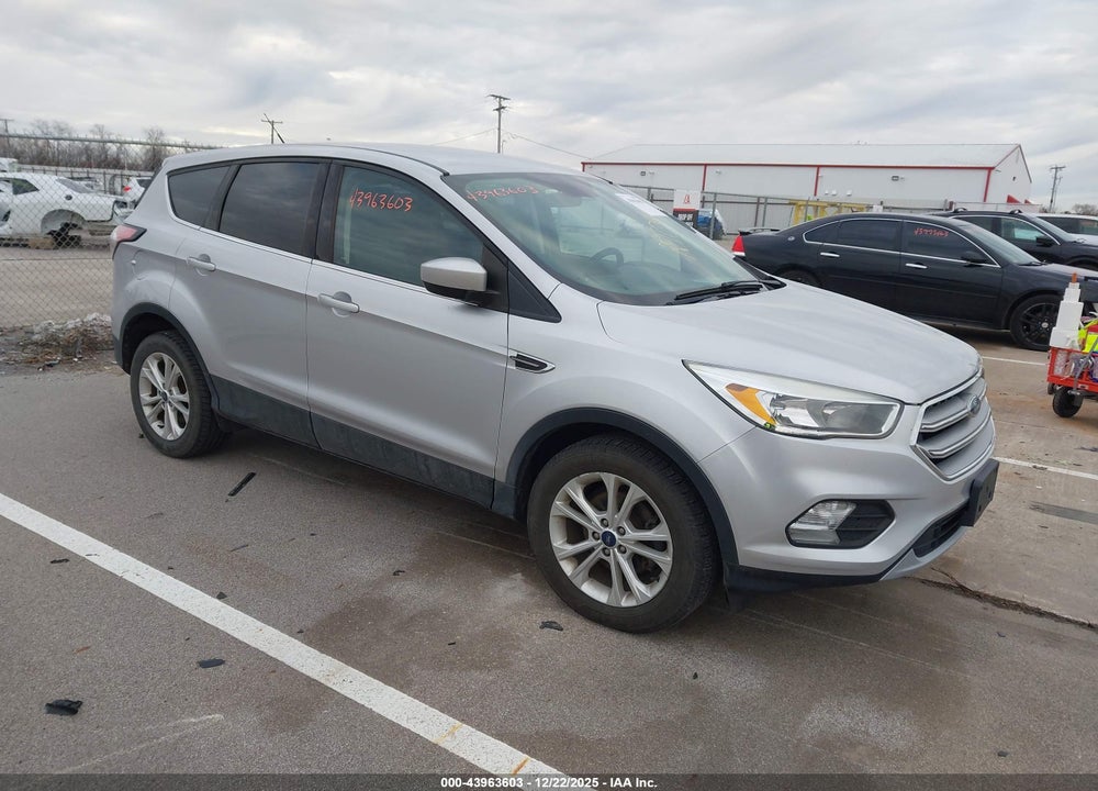2017 FORD ESCAPE SE VIN: 1FMCU0GD6HUD07750