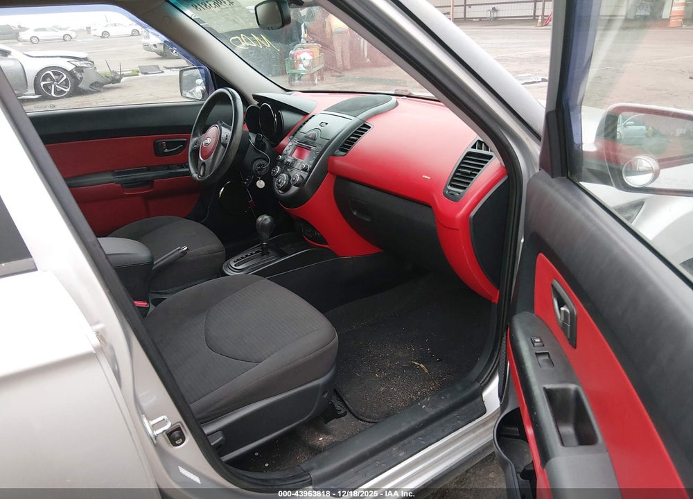 2010 KIA SOUL SPORT VIN: KNDJT2A23A7176766