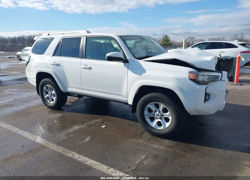 2018 TOYOTA 4RUNNER SR5 VIN: JTEBU5JRXJ5557456