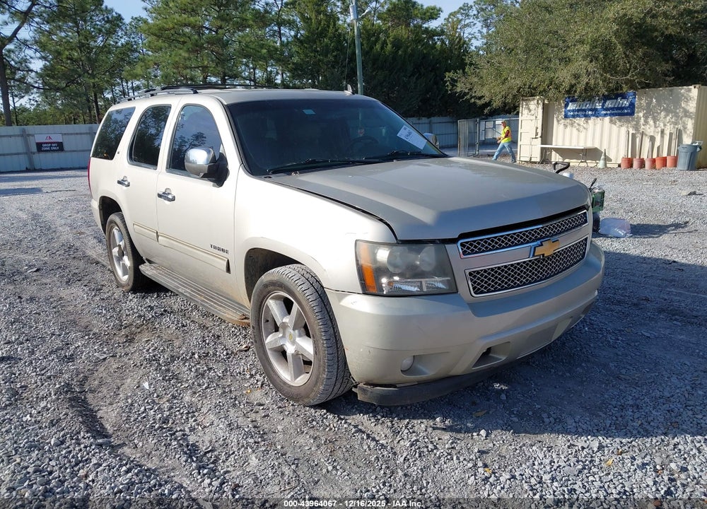 2013 CHEVROLET TAHOE LT VIN: 1GNSCBE03DR133834