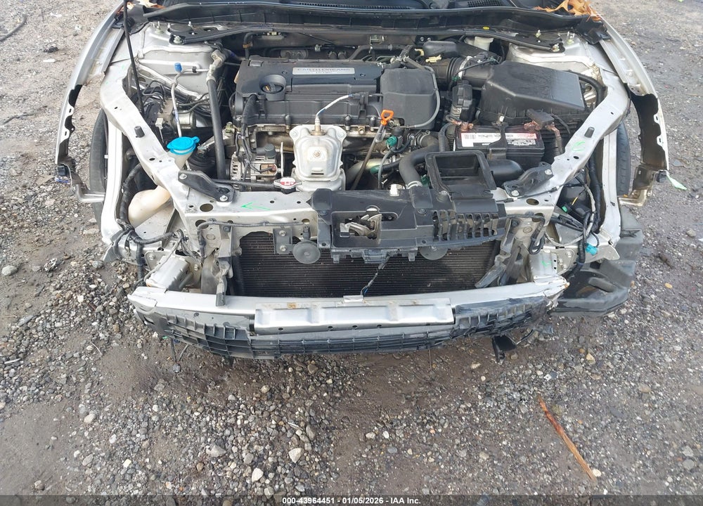 2015 HONDA ACCORD EX-L VIN: 1HGCR2F82FA161840