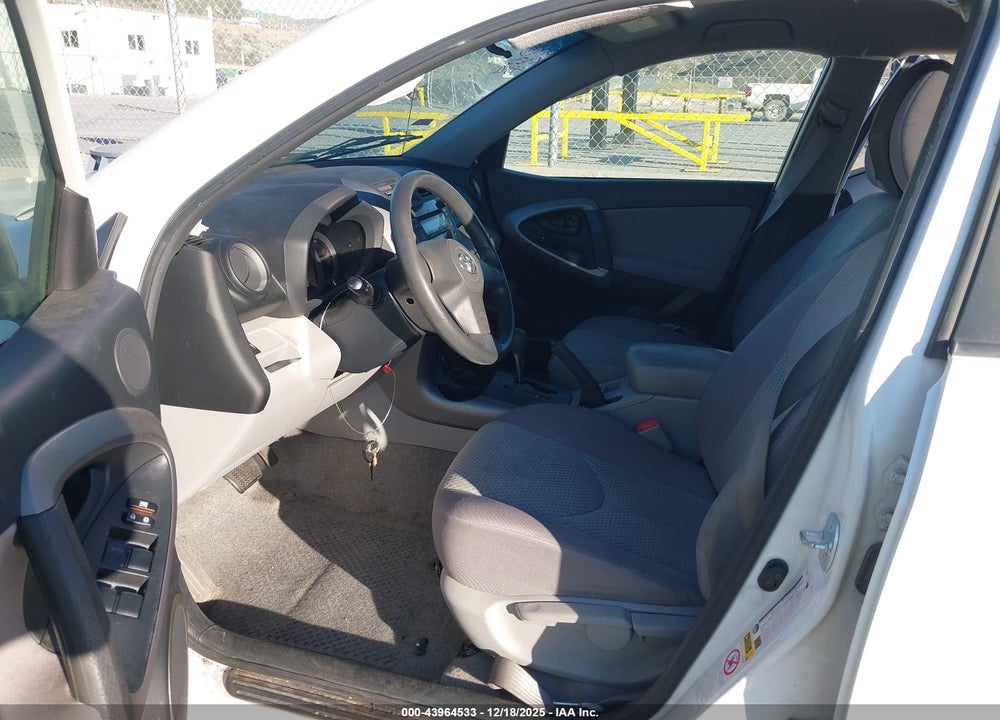 2008 TOYOTA RAV4 VIN: JTMZD33V185105522