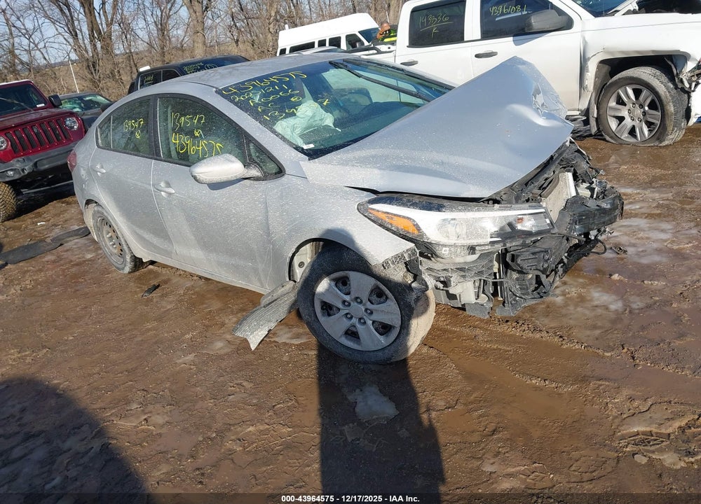 2017 KIA FORTE LX VIN: 3KPFK4A71HE139547