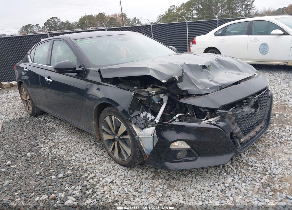 2020 NISSAN ALTIMA SV FWD VIN: 1N4BL4DV8LC237387