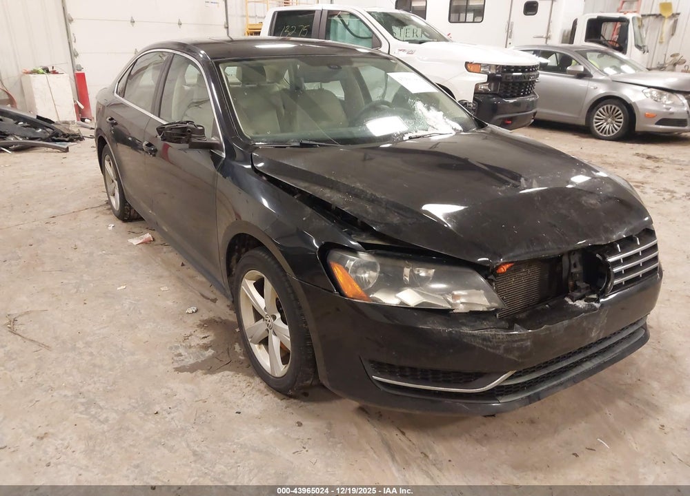 2012 VOLKSWAGEN PASSAT 2.0L TDI SE VIN: 1VWBN7A36CC096308