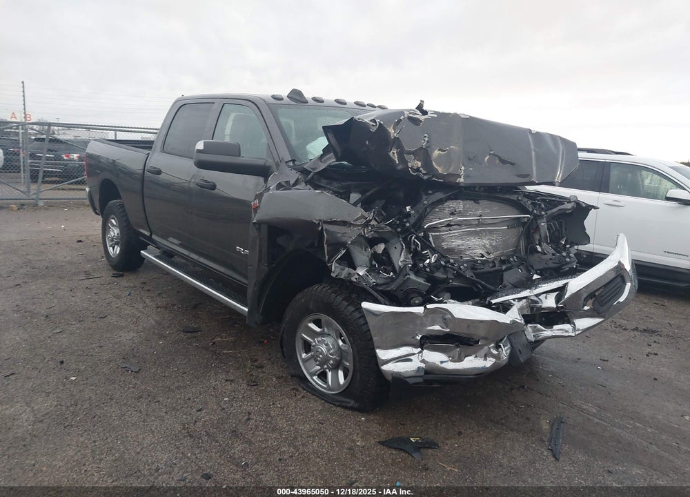 2022 RAM 2500 TRADESMAN  4X4 6'4 BOX VIN: 3C6UR5CJ0NG370013