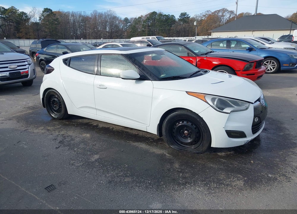 2012 HYUNDAI VELOSTER BASE W/RED/BLACK VIN: KMHTC6AD2CU075493