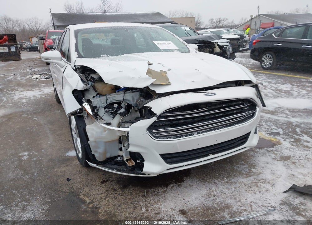 2016 FORD FUSION SE VIN: 3FA6P0H72GR216987