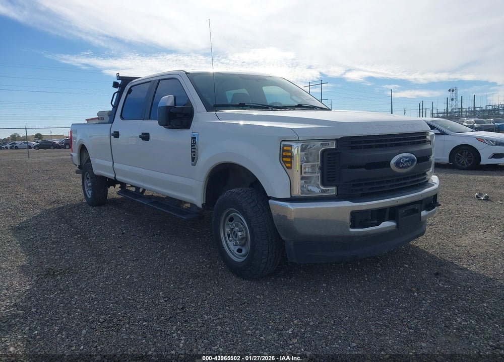 2018 FORD F-350 XL VIN: 1FT7W3B61JED05334