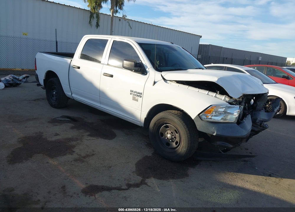 2018 RAM 1500 TRADESMAN  4X2 5'7 BOX VIN: 3C6RR6KG5JG214240
