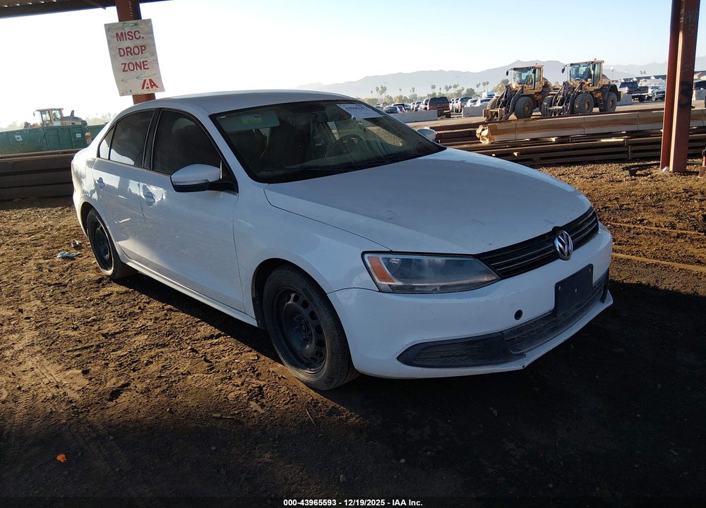2013 VOLKSWAGEN JETTA 2.5L SE VIN: 3VWDP7AJ6DM375890