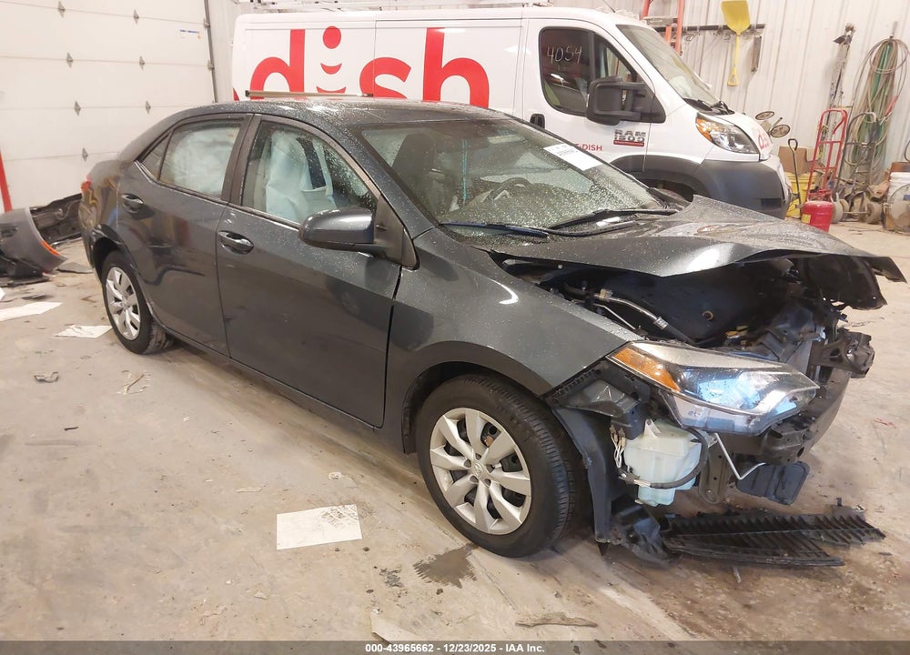 2015 TOYOTA COROLLA LE VIN: 5YFBURHE0FP263573