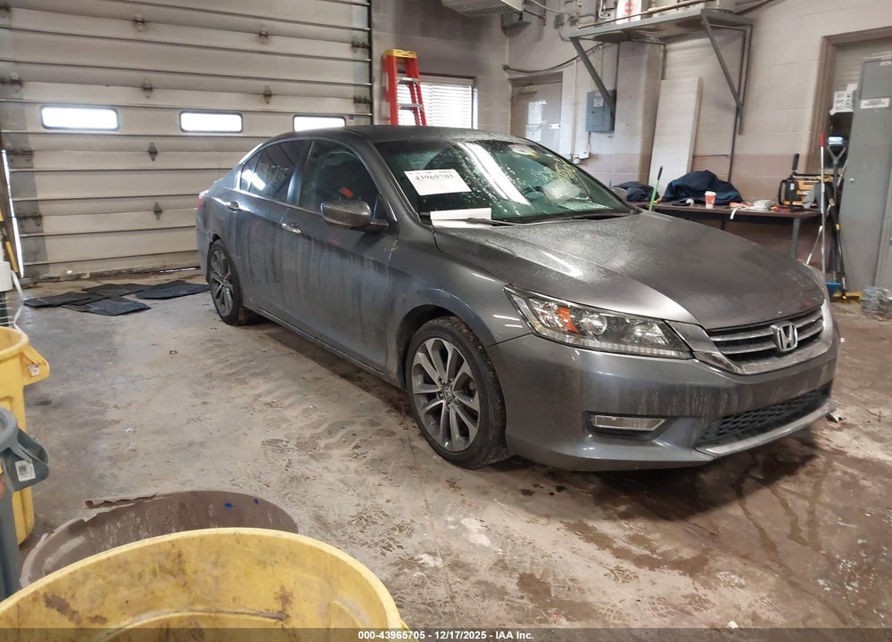 2013 HONDA ACCORD SPORT VIN: 1HGCR2F58DA232977