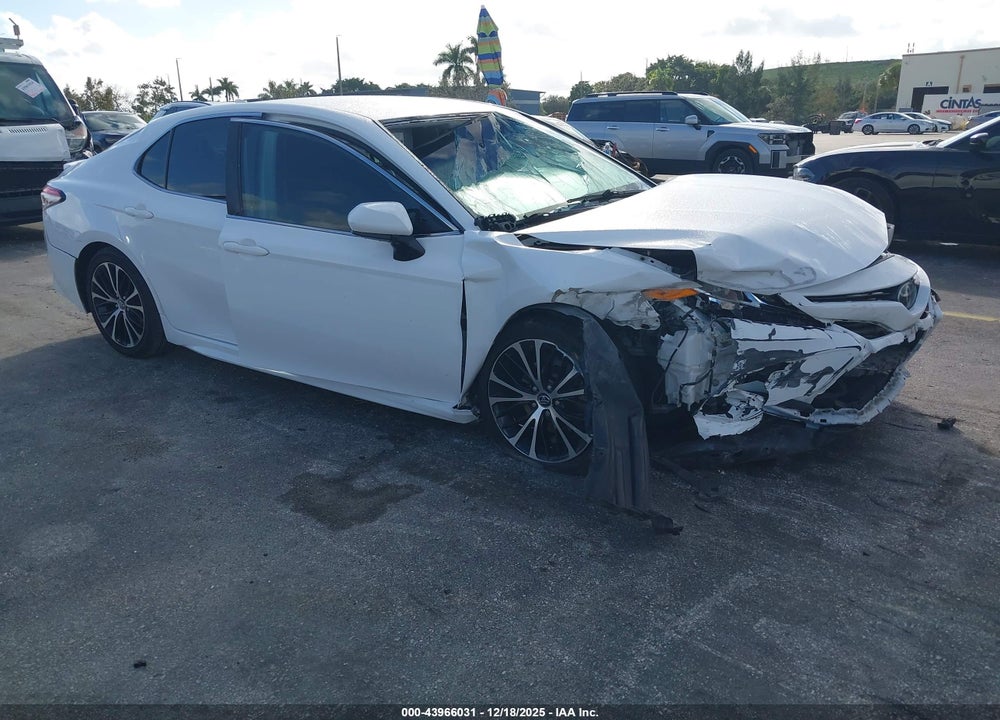 2019 TOYOTA CAMRY SE VIN: 4T1B11HK6KU765206