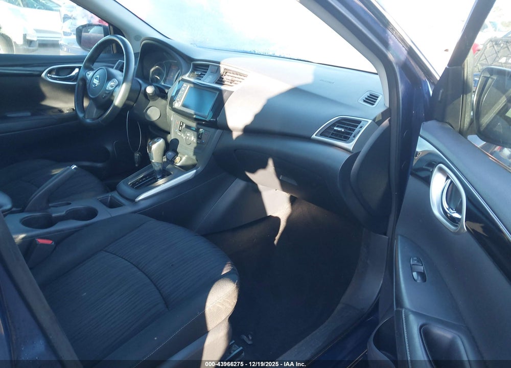 2019 NISSAN SENTRA SV VIN: 3N1AB7AP0KY330218