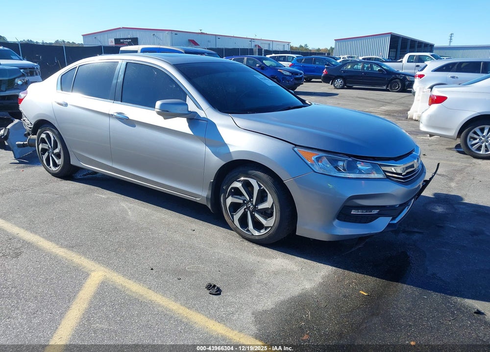 2017 HONDA ACCORD EX-L VIN: 1HGCR2F85HA195385