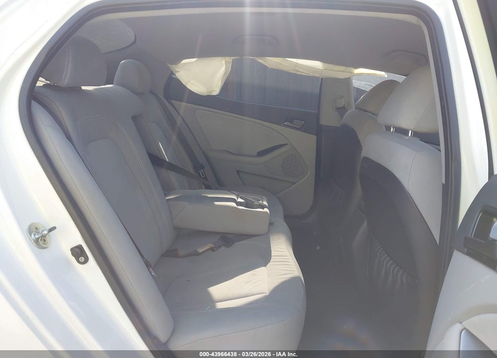 2011 KIA OPTIMA LX VIN: KNAGM4A71B5191145