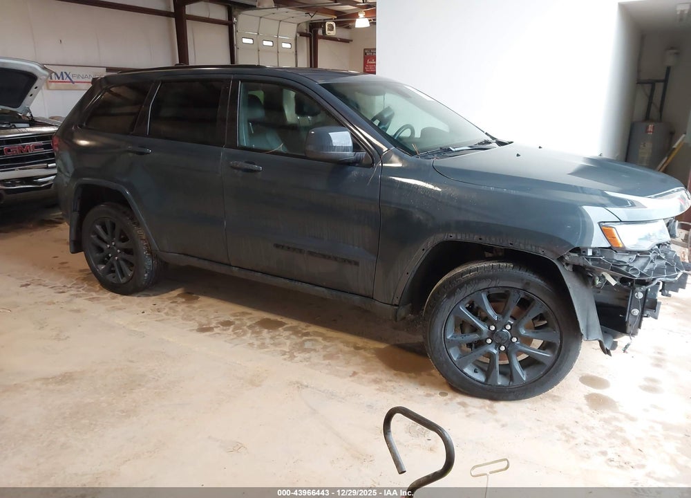 2018 JEEP GRAND CHEROKEE ALTITUDE 4X4 VIN: 1C4RJFAGXJC138177