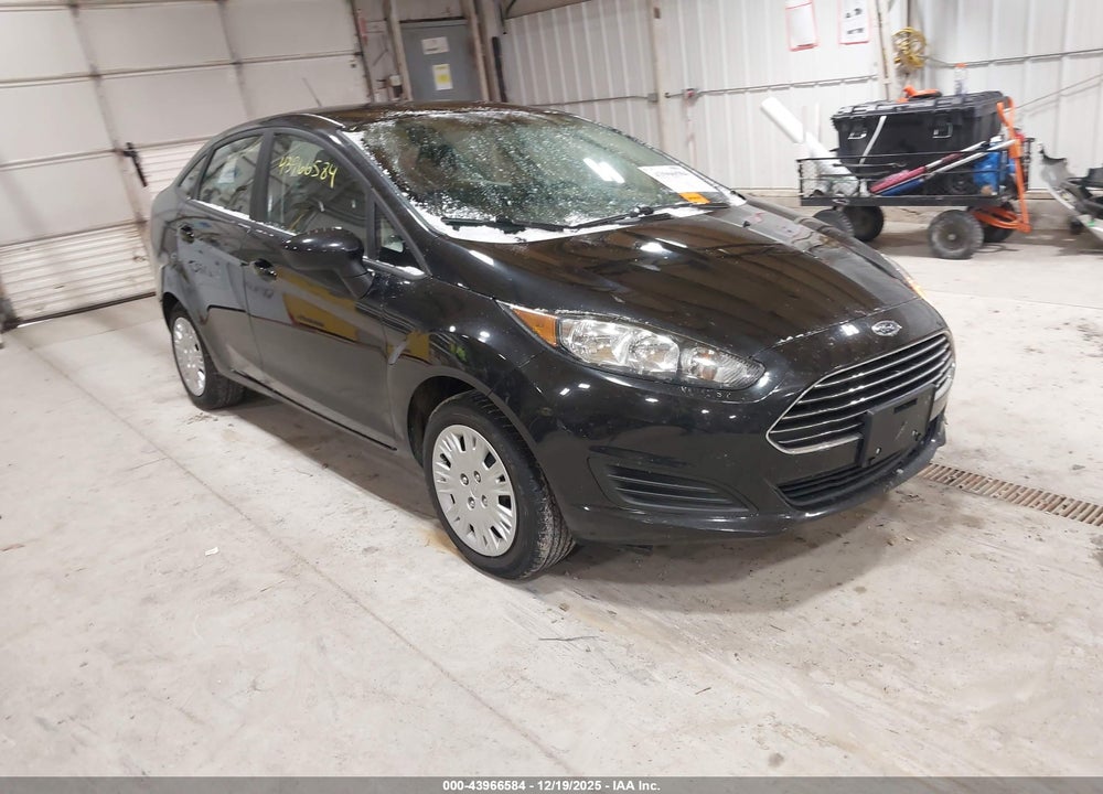 2015 FORD FIESTA S VIN: 3FADP4AJ7FM113466