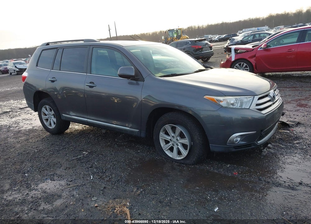 2012 TOYOTA HIGHLANDER SE V6 VIN: 5TDBK3EHXCS121798