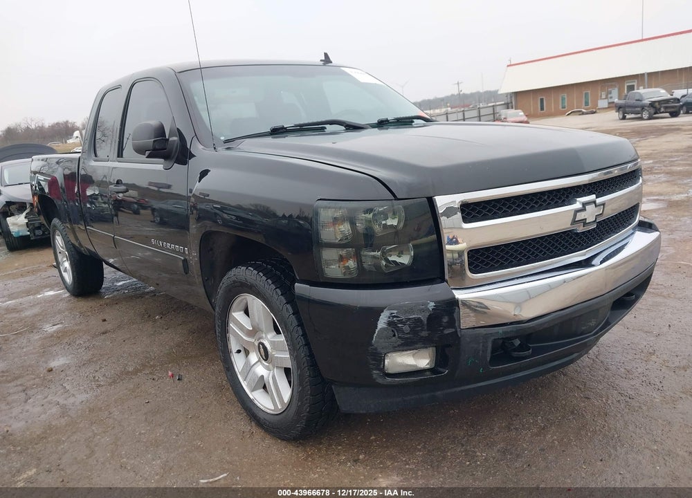 2007 CHEVROLET SILVERADO C1500 VIN: 2GCEC19J971684625