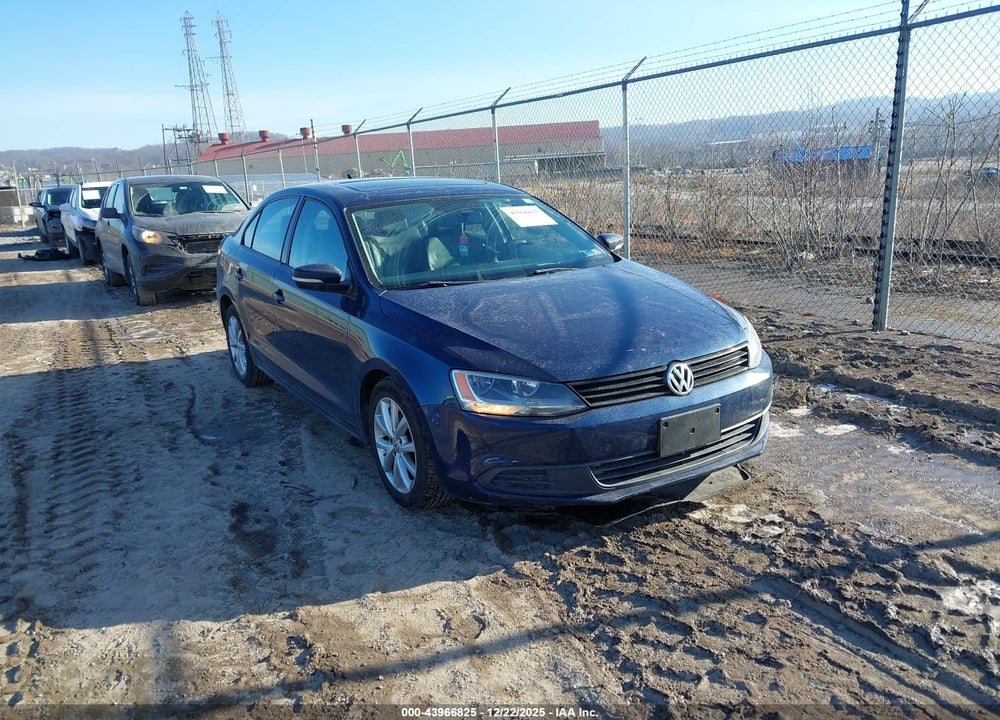 2012 VOLKSWAGEN JETTA 2.5L SE VIN: 3VWDP7AJ3CM350413