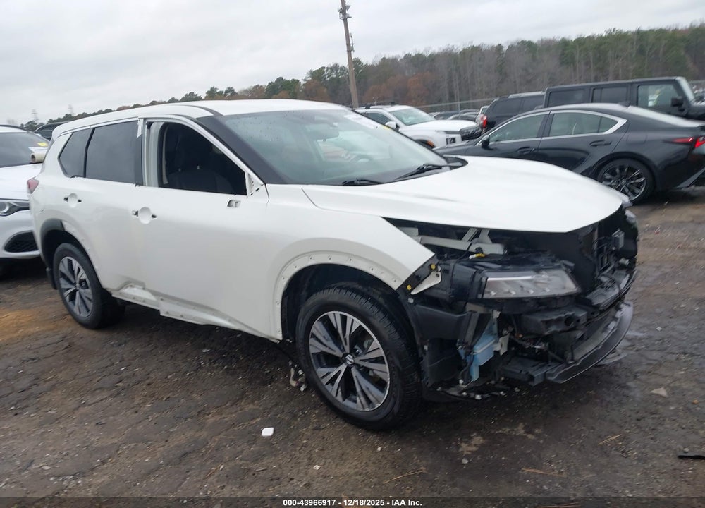 2021 NISSAN ROGUE SV INTELLIGENT AWD VIN: 5N1AT3BB4MC828760