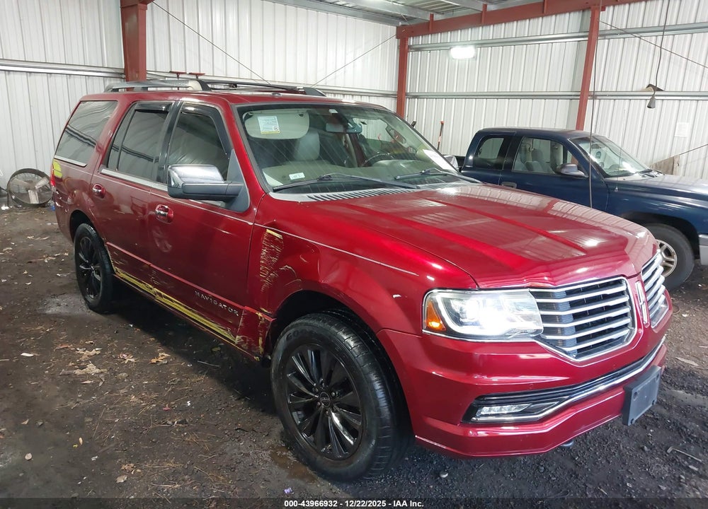2015 LINCOLN NAVIGATOR VIN: 5LMJJ2JT7FEJ14748