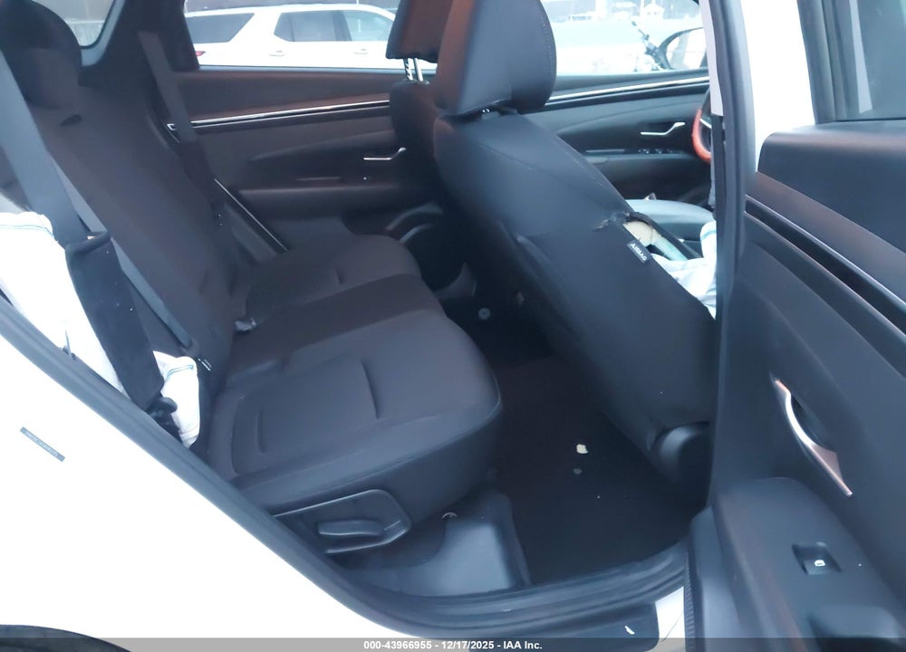2024 HYUNDAI TUCSON SEL VIN: 5NMJBCDE5RH427175