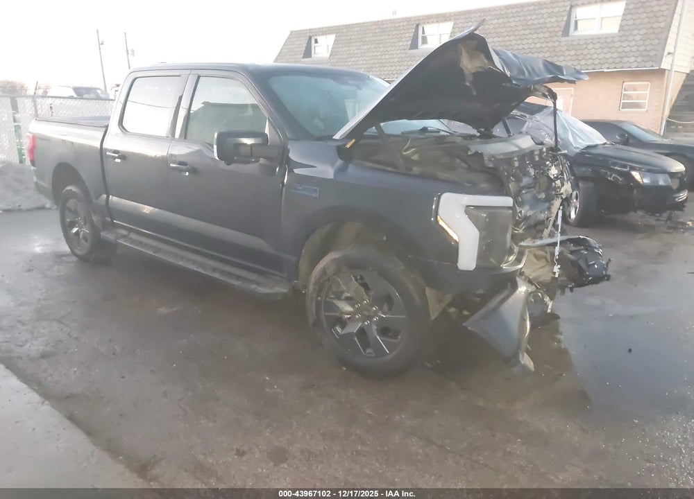 2024 FORD F-150 LIGHTNING LARIAT VIN: 1FT6W5L78RWG20684