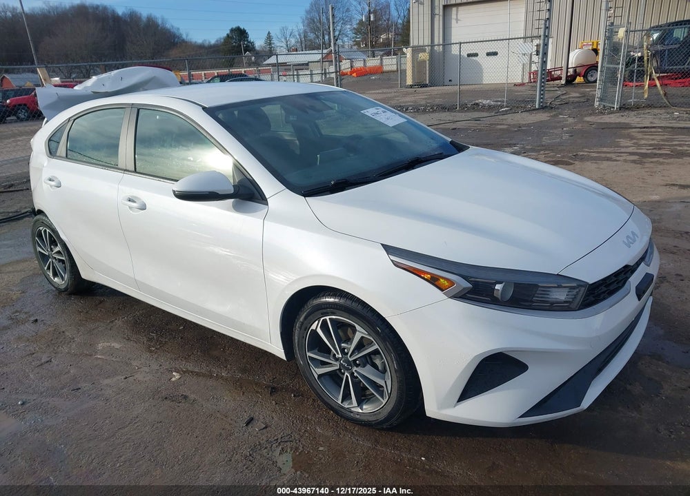 2022 KIA FORTE LXS VIN: 3KPF24AD4NE428083