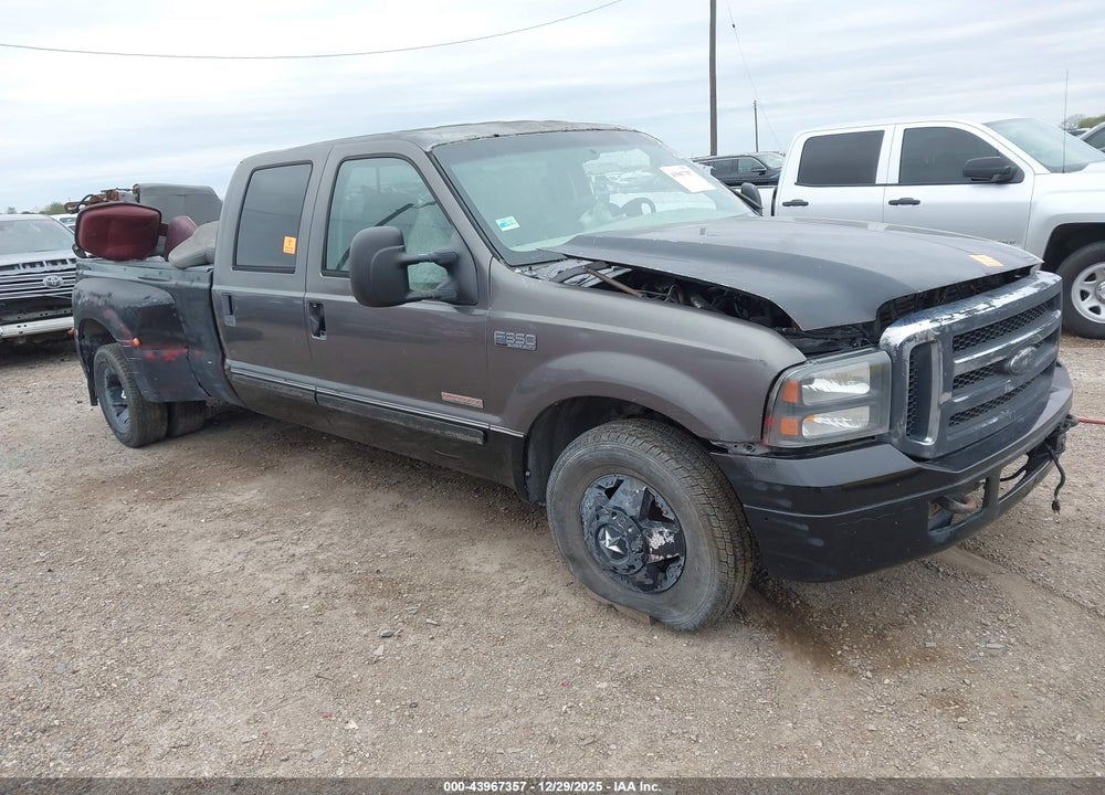 1999 FORD F-350 LARIAT/XL/XLT VIN: 1FTWW32F7XEE07905