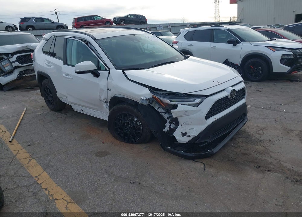 2024 TOYOTA RAV4 XLE VIN: 2T3W1RFV0RW360702